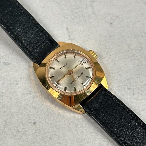 VTG Timex Watch Womens 25mm Manual Wind Date Gold Tone Black Band Working - Picture 1 of 13